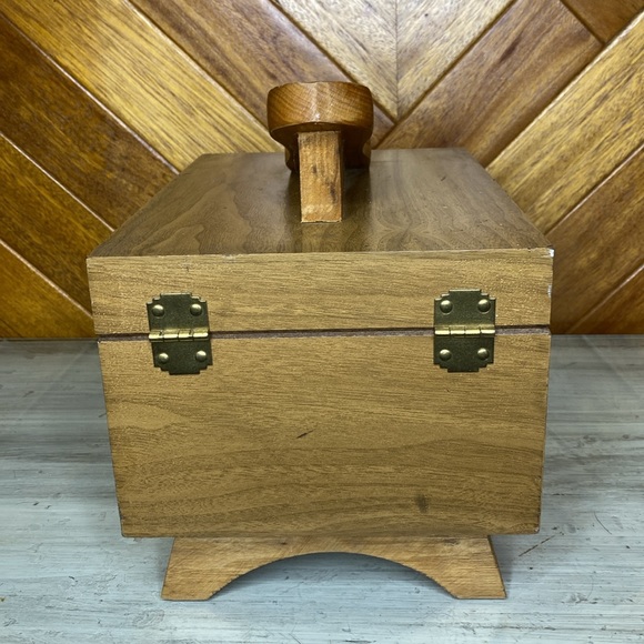 Vintage Shoe Shine Chest by Esquire - Picture 5 of 11